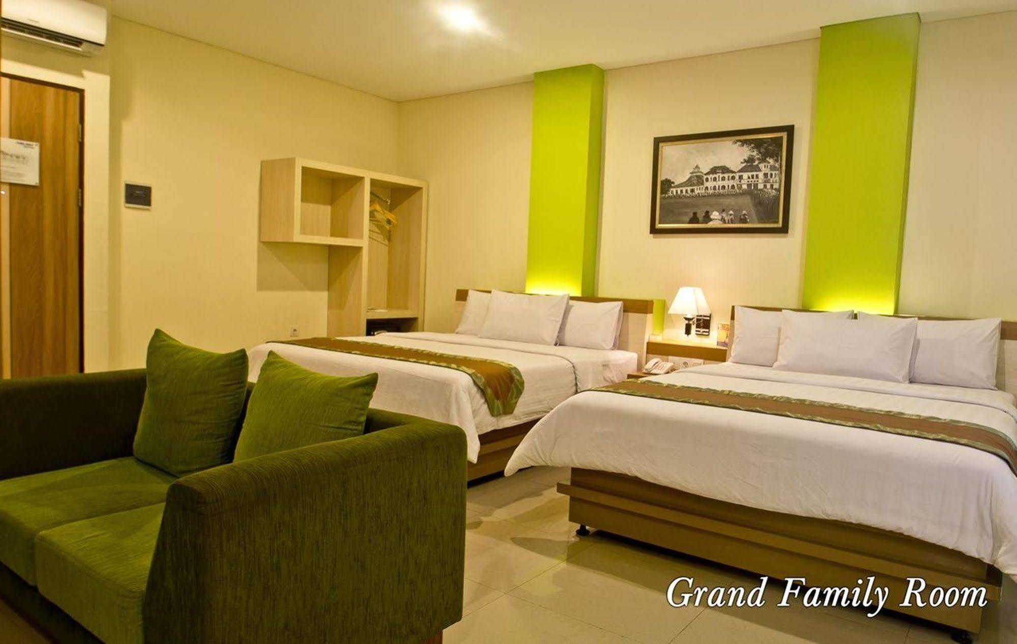 De Batara Hotel Bandung Exterior foto